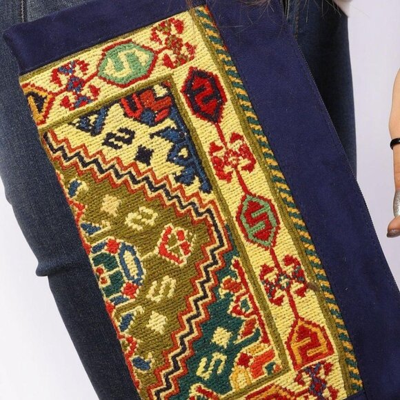 Handwoven Wool Kilim Unisex Tablet & Laptop Sleeve - Picture 5 of 7